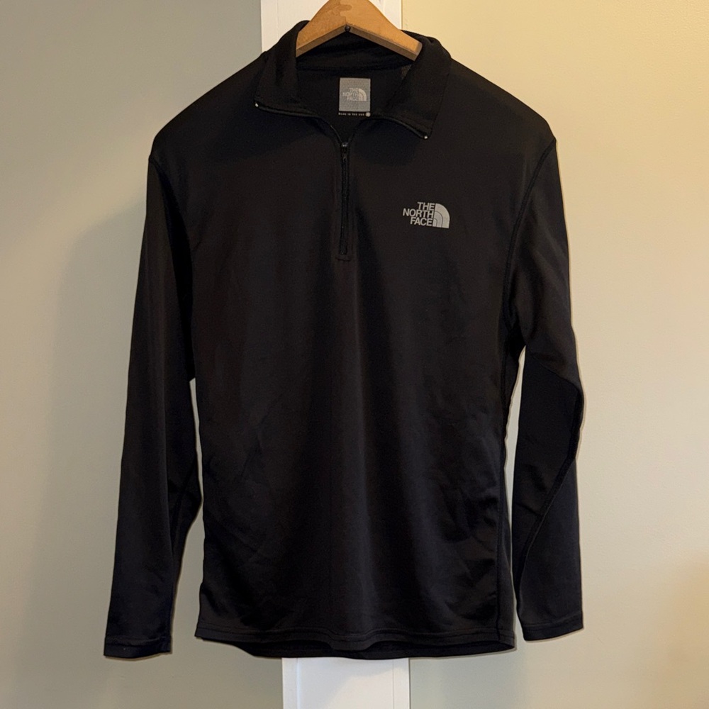 The North Face Black Long Sleeve Thin Pullover Shirt- S